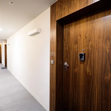 Native Apartments Sukiennicza 8 Krakow Exterior photo